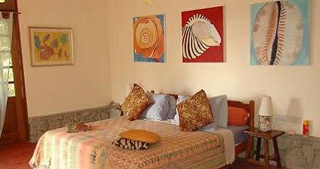 Tiger Rock Hotel Pangkor Island Bagian luar foto