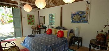 Tiger Rock Hotel Pangkor Island Bagian luar foto